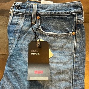 Levi’s Wedgie Icon Fit jeans size 31